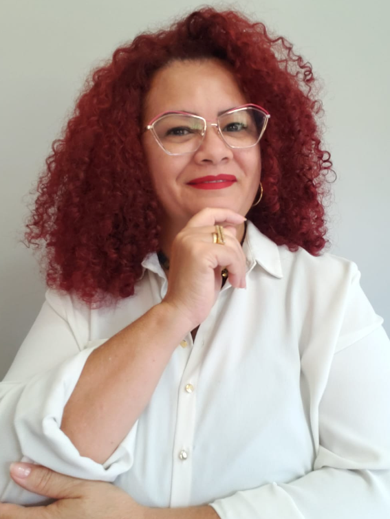 Imagem Adriana Queiroz Pereira - Psicanalista Mentora Psicoterapeuta