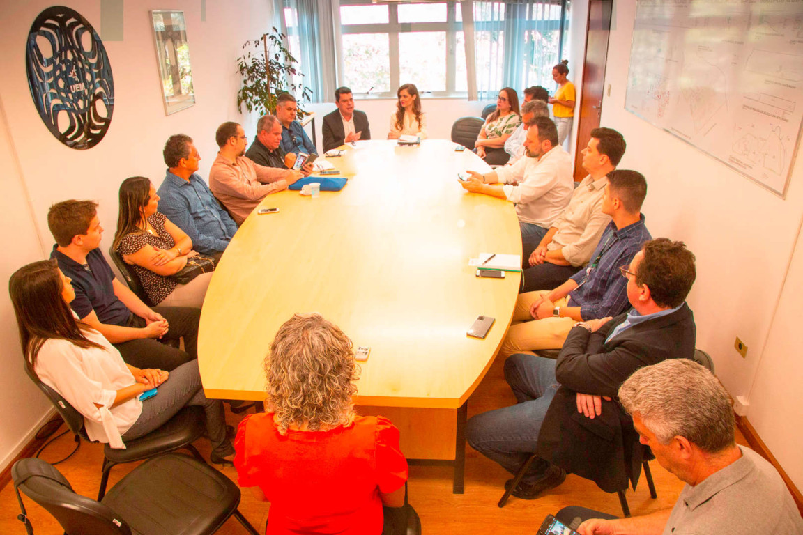 Imagem de Centro de Tecnologia debate ambiente de inovação com atores do ecossistema
